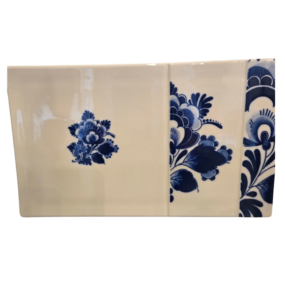 Royal Delft Blue1653 Versatile Porcelain Tile - Picture 1 of 5
